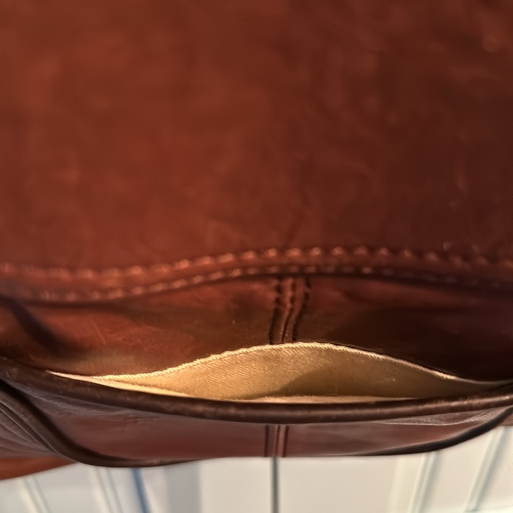 Brown leather NorthStyle shoulder bag. - Picture 8 of 11